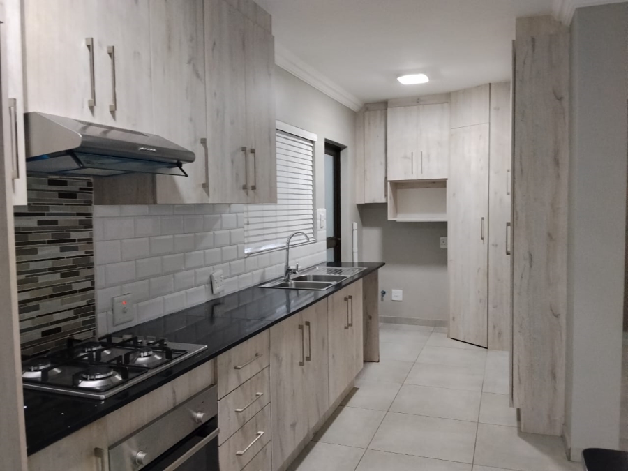 To Let 3 Bedroom Property for Rent in Cashan North West